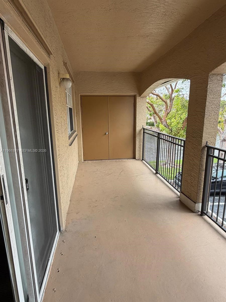 Pembroke Pines FL 33025 - A11991877