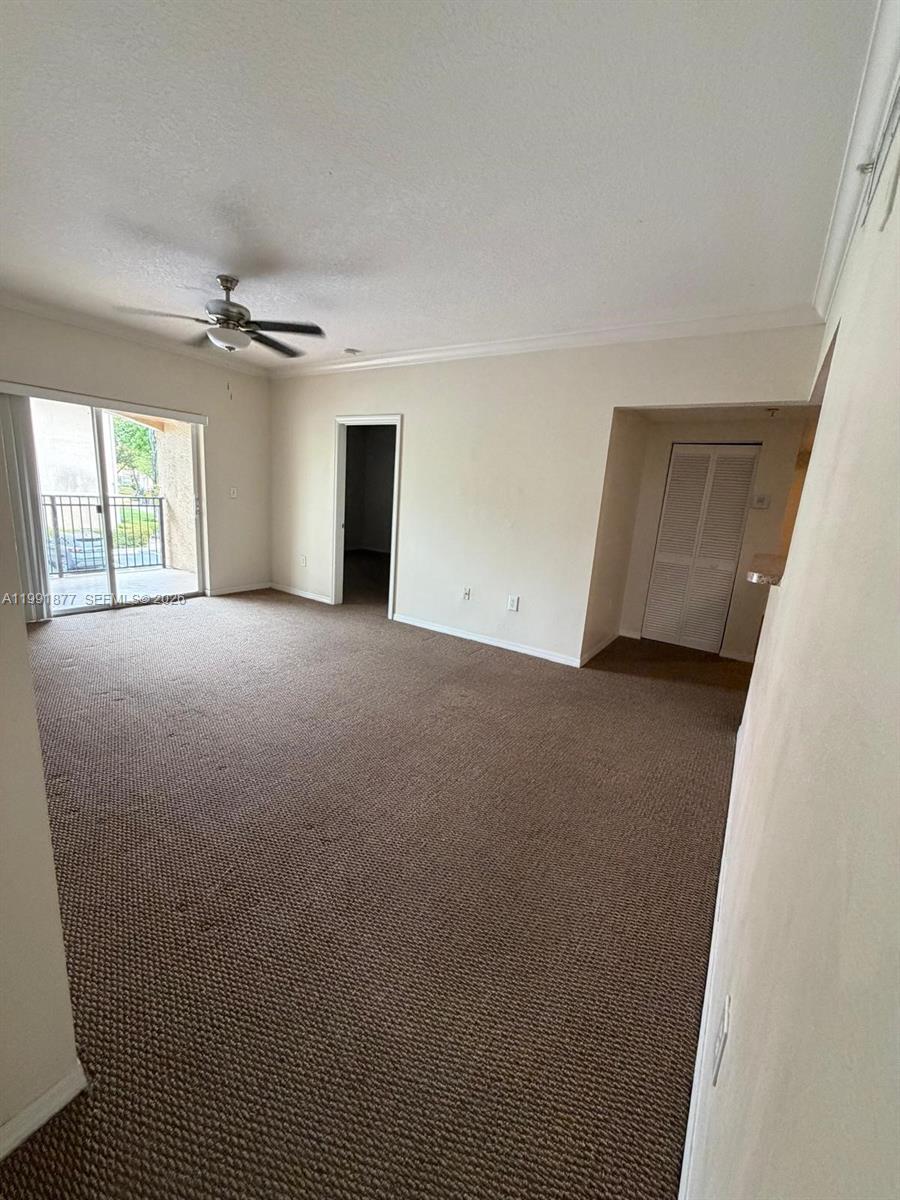 Pembroke Pines FL 33025 - A11991877