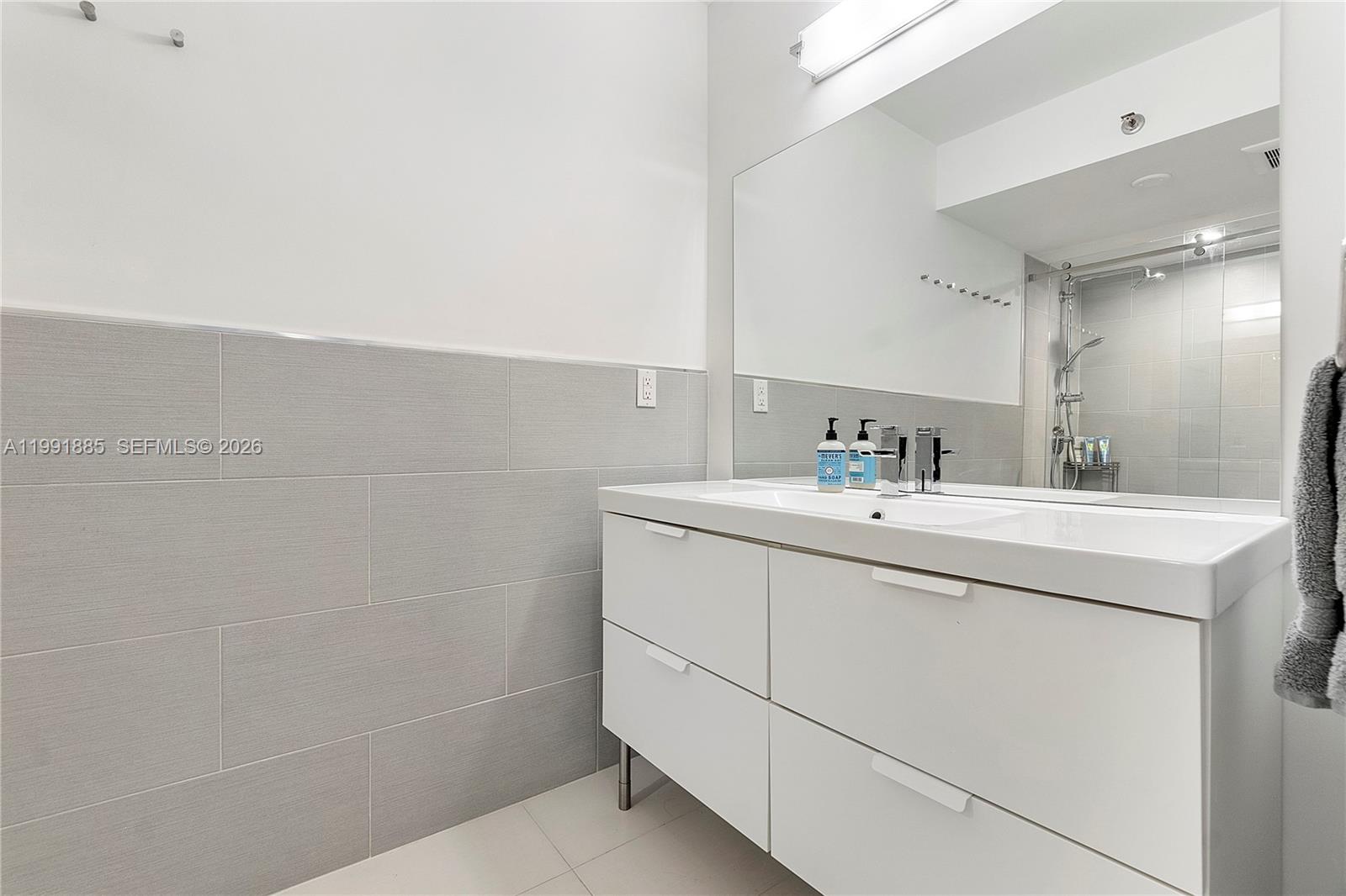 1155 Hillsboro Mile #510, Hillsboro Beach FL 33062