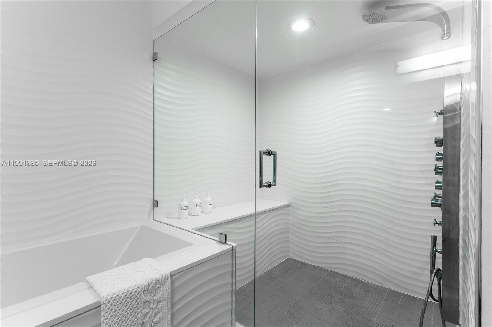 1155 Hillsboro Mile #510, Hillsboro Beach FL 33062