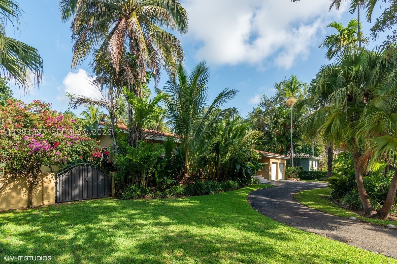 3920 Monserrate St, Coral Gables FL 33134