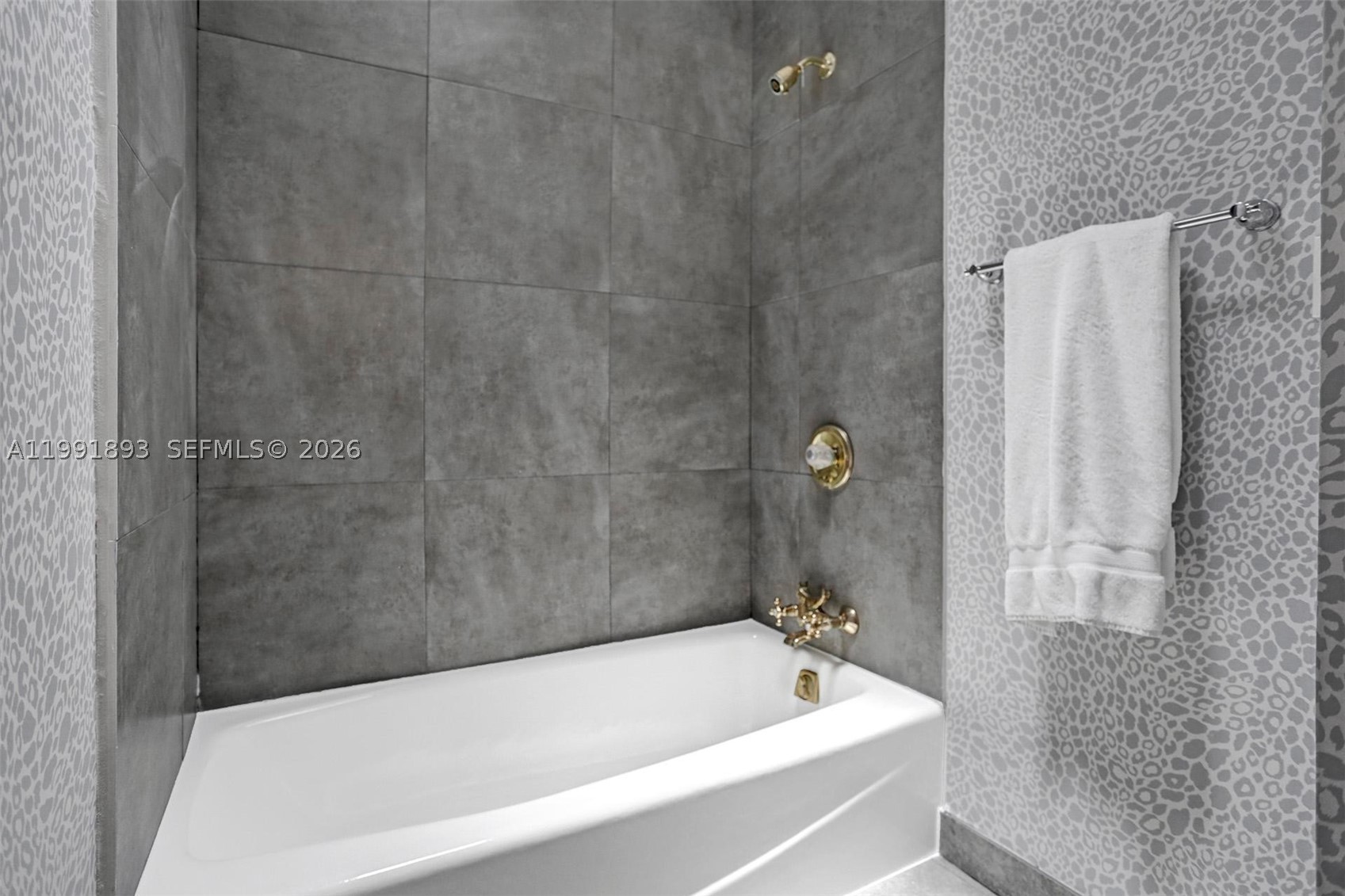 3920 Monserrate St, Coral Gables FL 33134