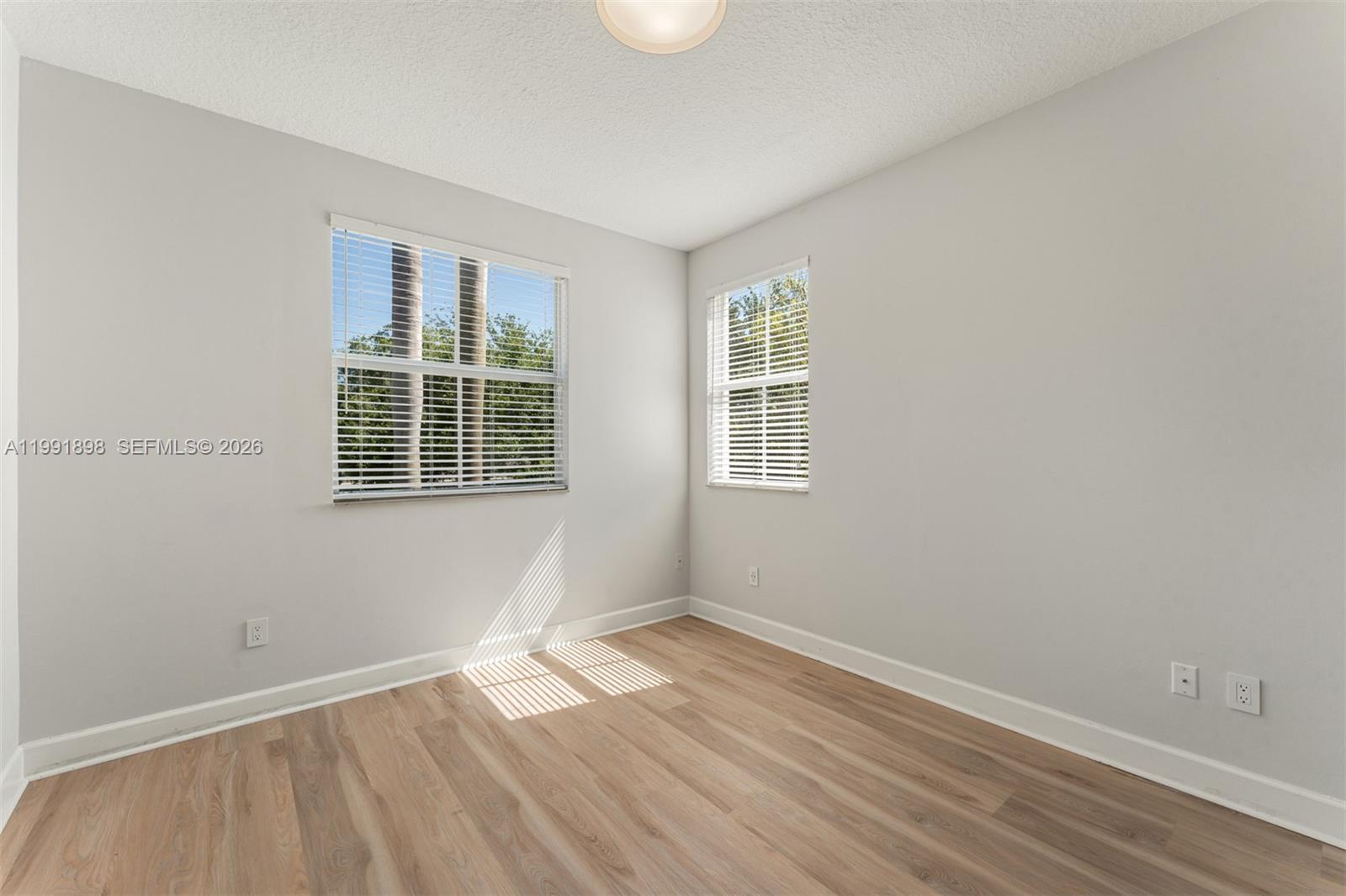 7588 SW 102nd St #203, Pinecrest FL 33156