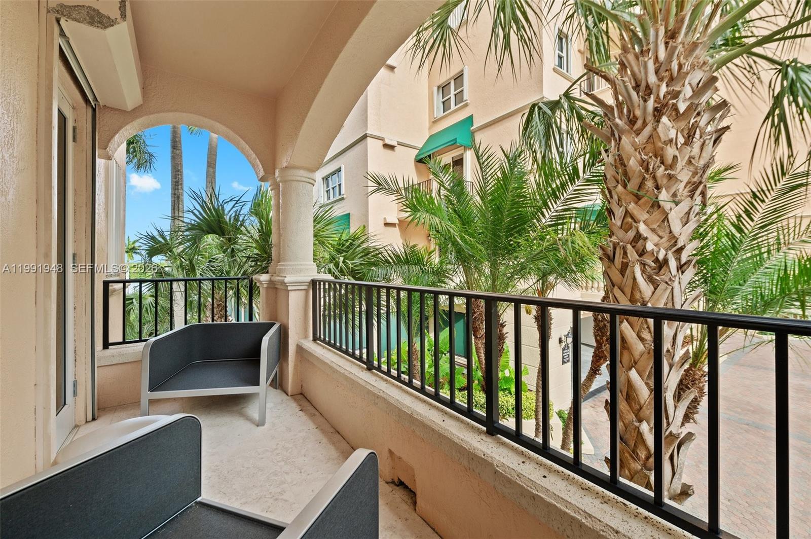 13633 Deering Bay Dr #225, Coral Gables FL 33158