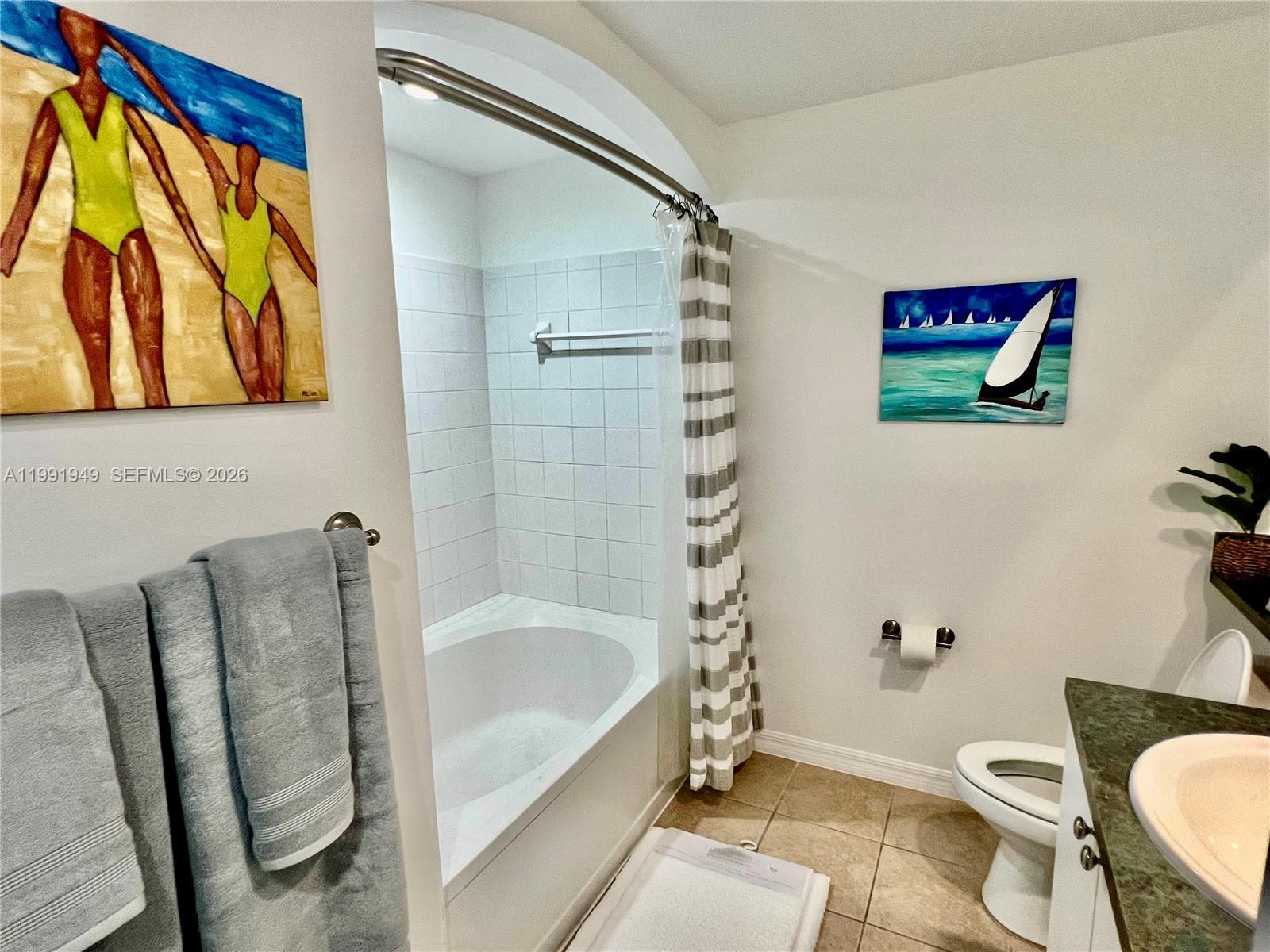 9172 Collins Ave #305, Surfside FL 33154