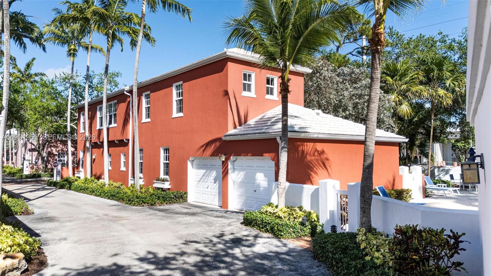 550 Loretto Ave #16, Coral Gables FL 33146