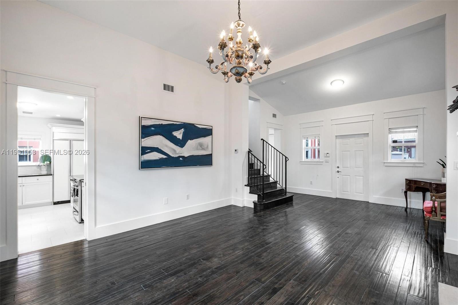 550 Loretto Ave #16, Coral Gables FL 33146