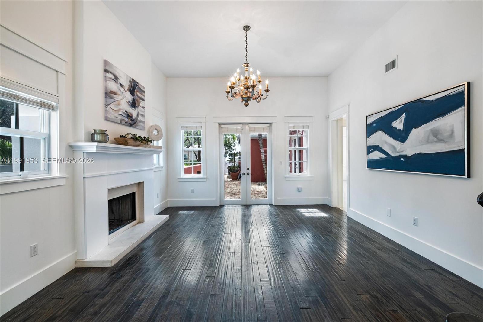 550 Loretto Ave #16, Coral Gables FL 33146