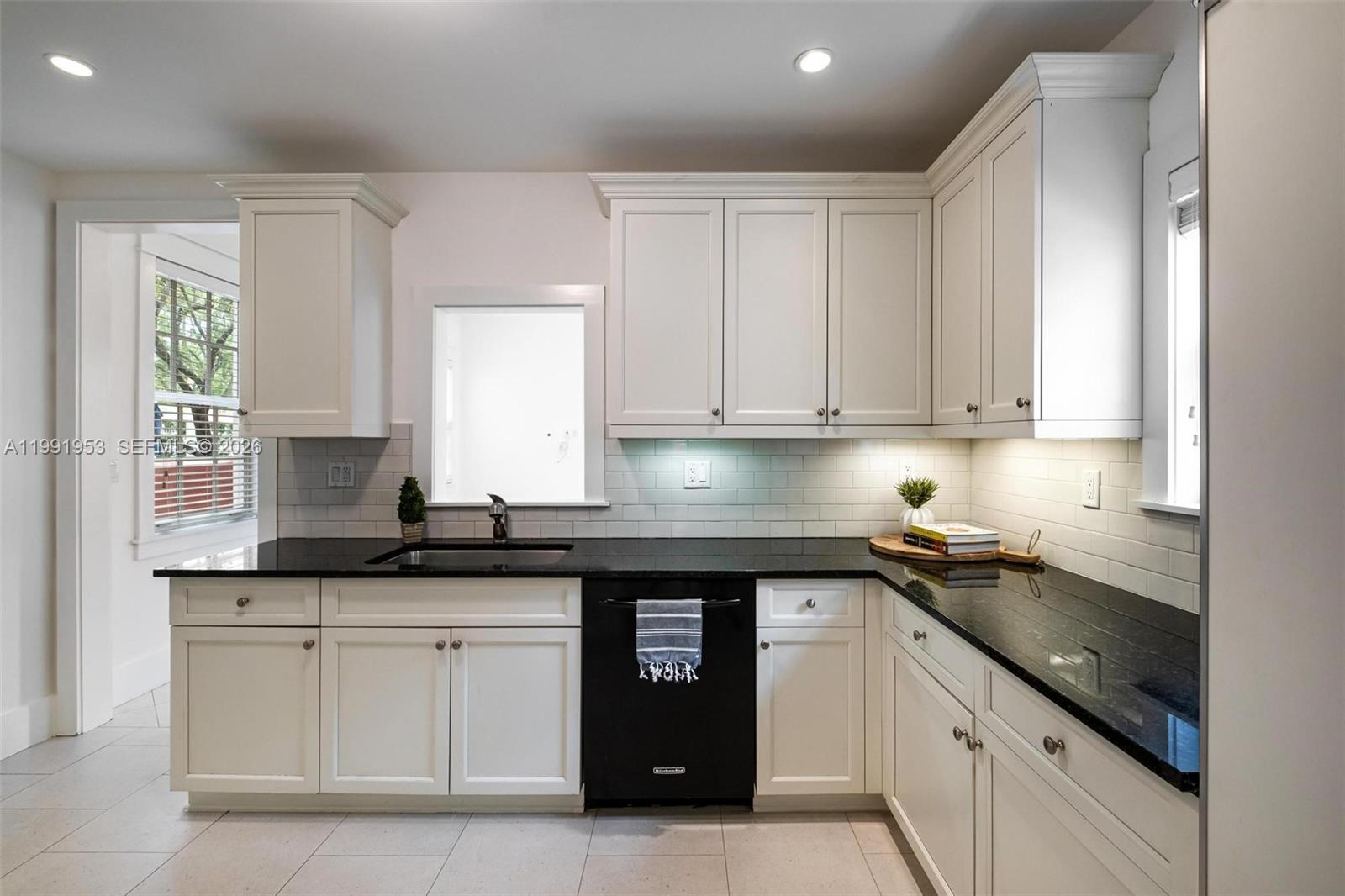 550 Loretto Ave #16, Coral Gables FL 33146