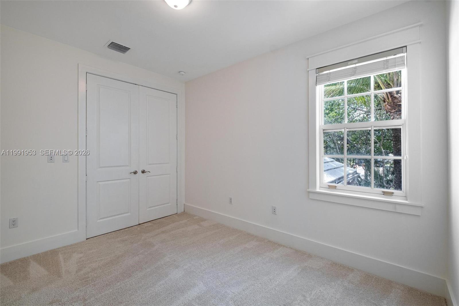 550 Loretto Ave #16, Coral Gables FL 33146