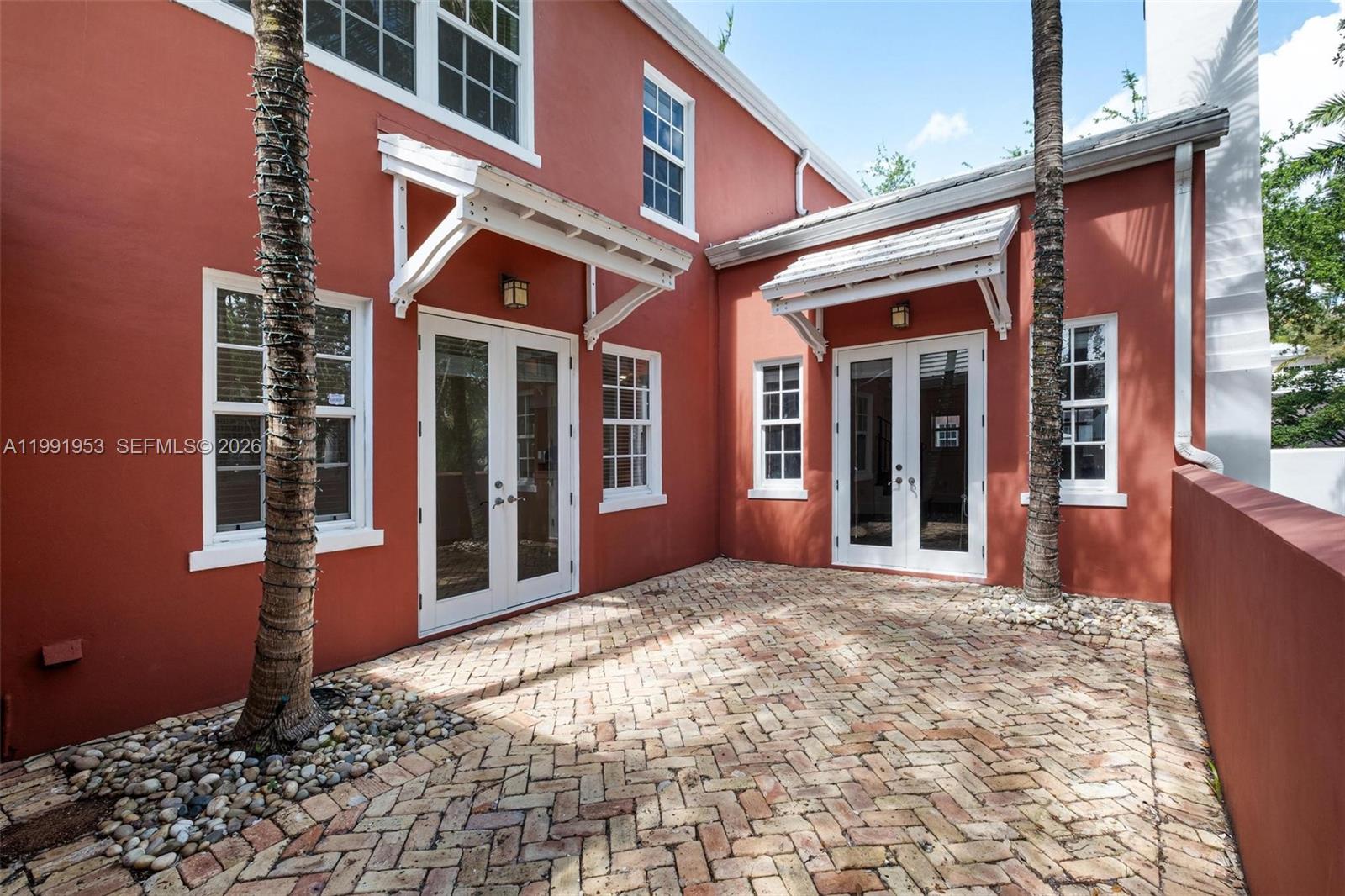 550 Loretto Ave #16, Coral Gables FL 33146