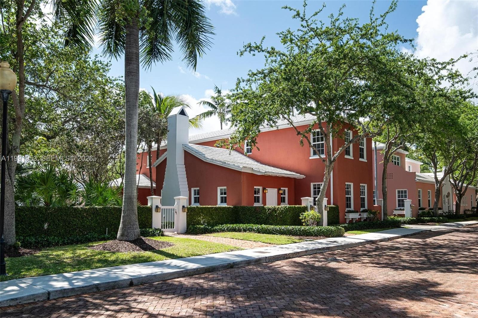 550 Loretto Ave #16, Coral Gables FL 33146