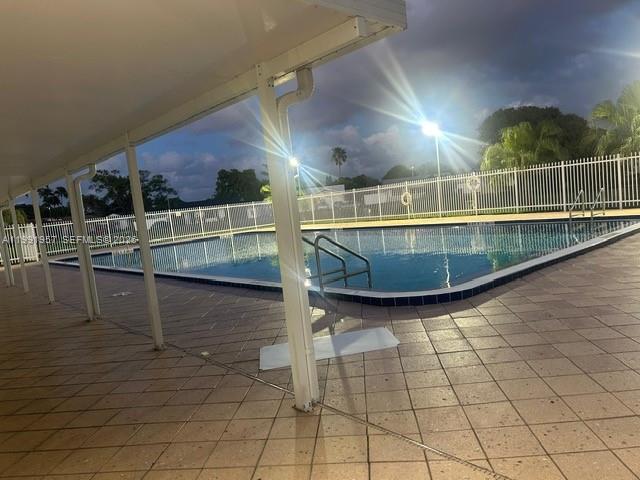 7211 NW 76th St, Tamarac FL 33321