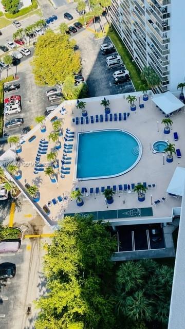 3731 N Country Club Dr #2225, Aventura FL 33180