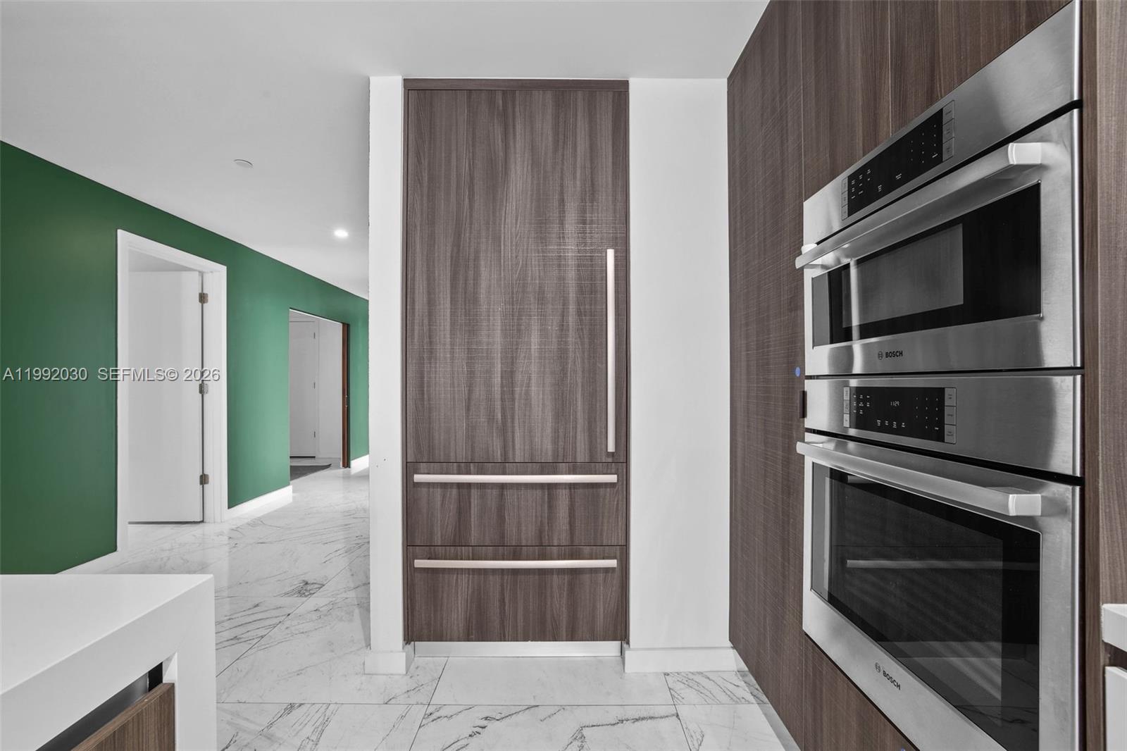 851 NE 1st Ave #3211, Miami FL 33132