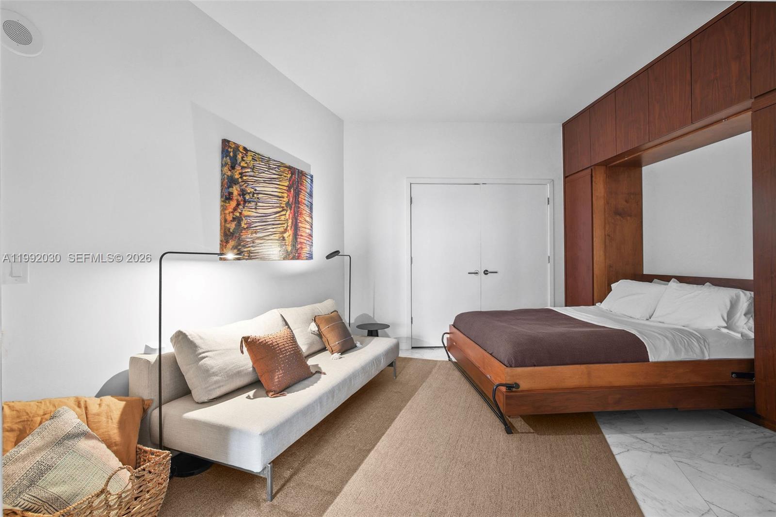 851 NE 1st Ave #3211, Miami FL 33132
