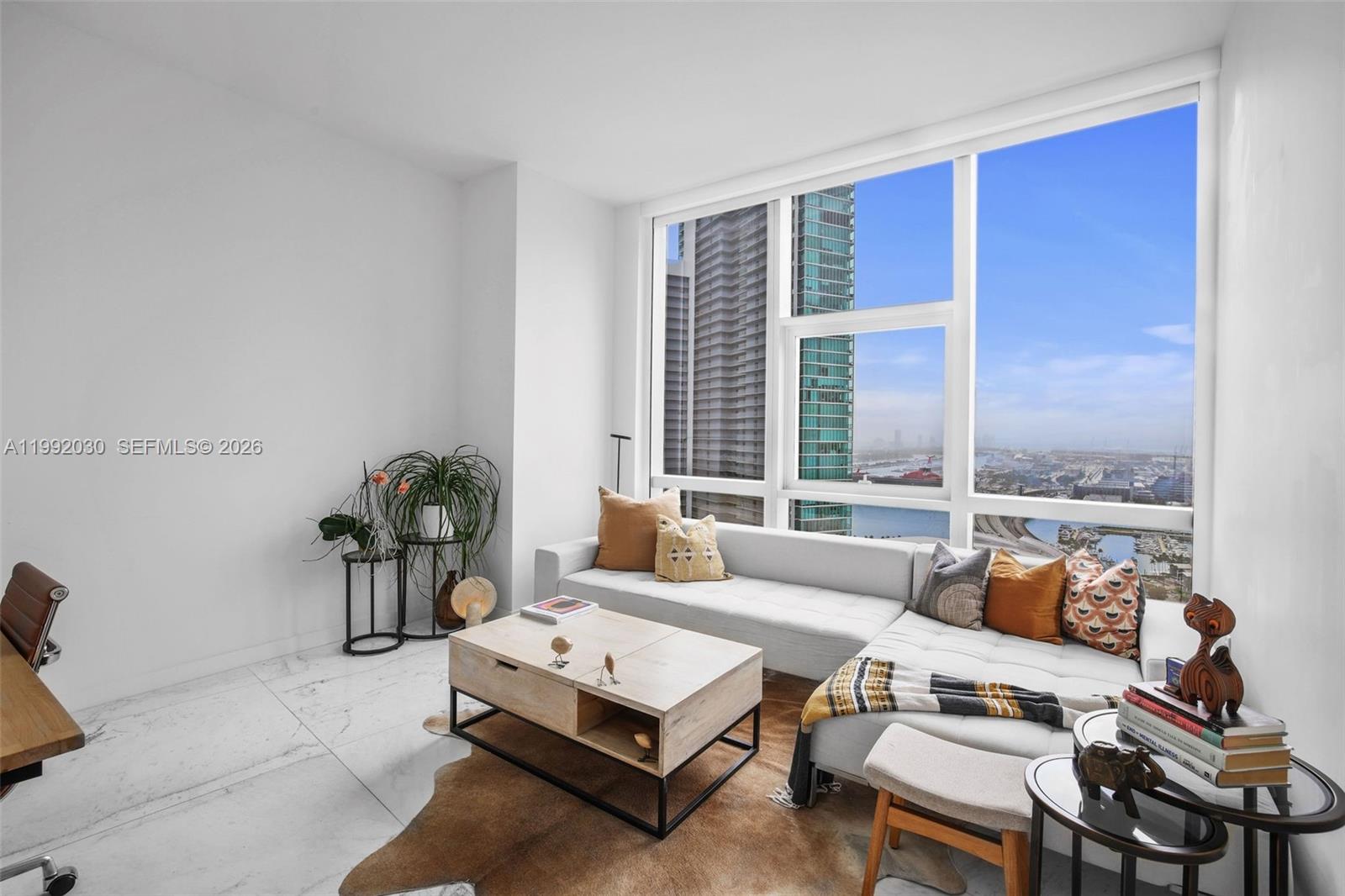 851 NE 1st Ave #3211, Miami FL 33132