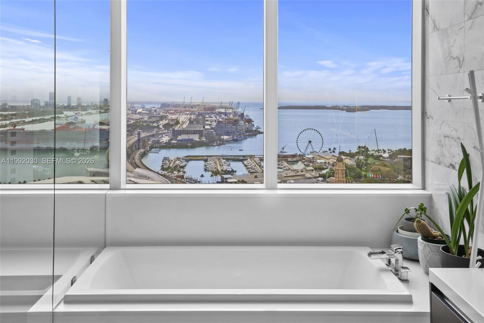 851 NE 1st Ave #3211, Miami FL 33132
