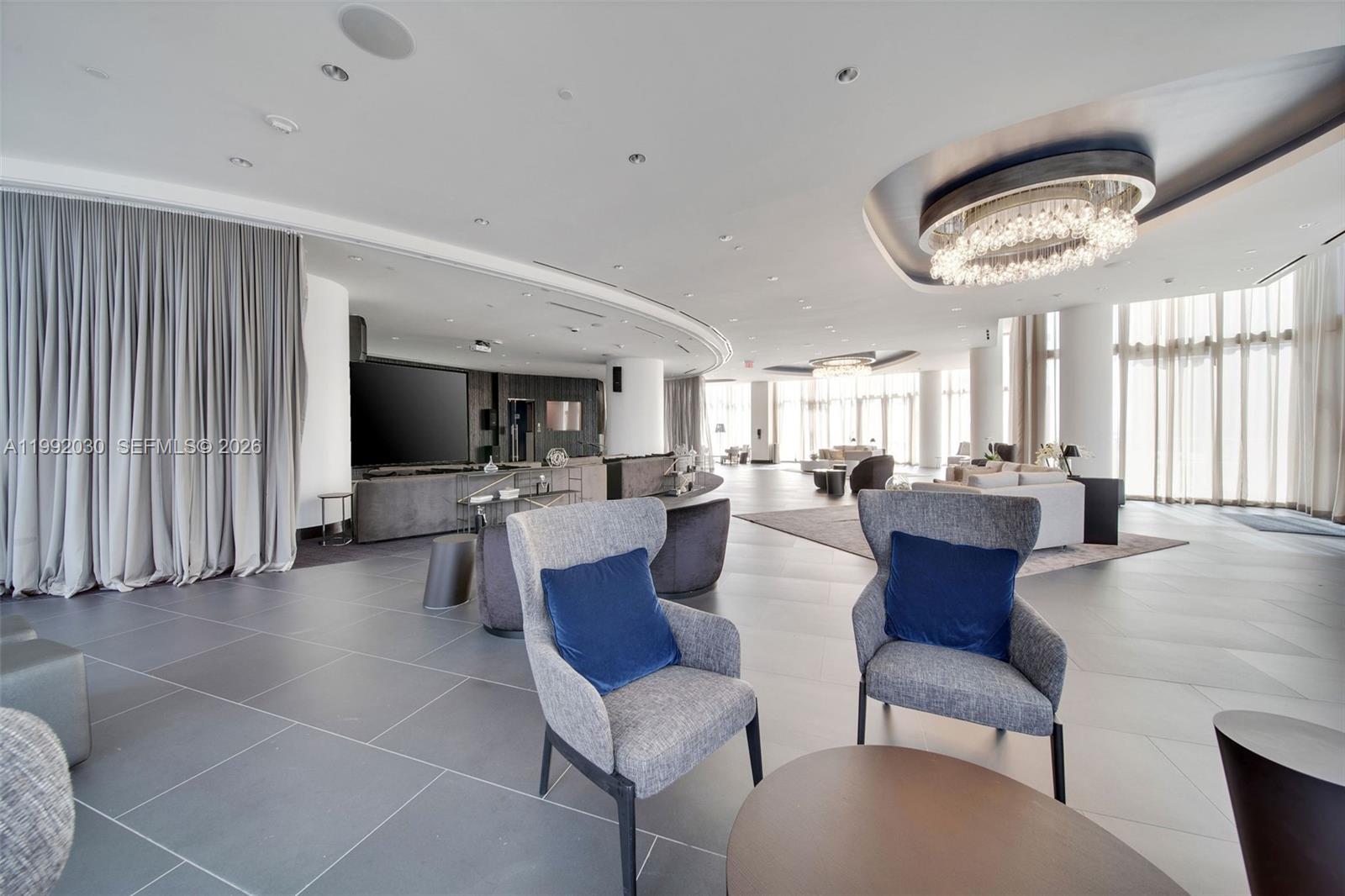 851 NE 1st Ave #3211, Miami FL 33132