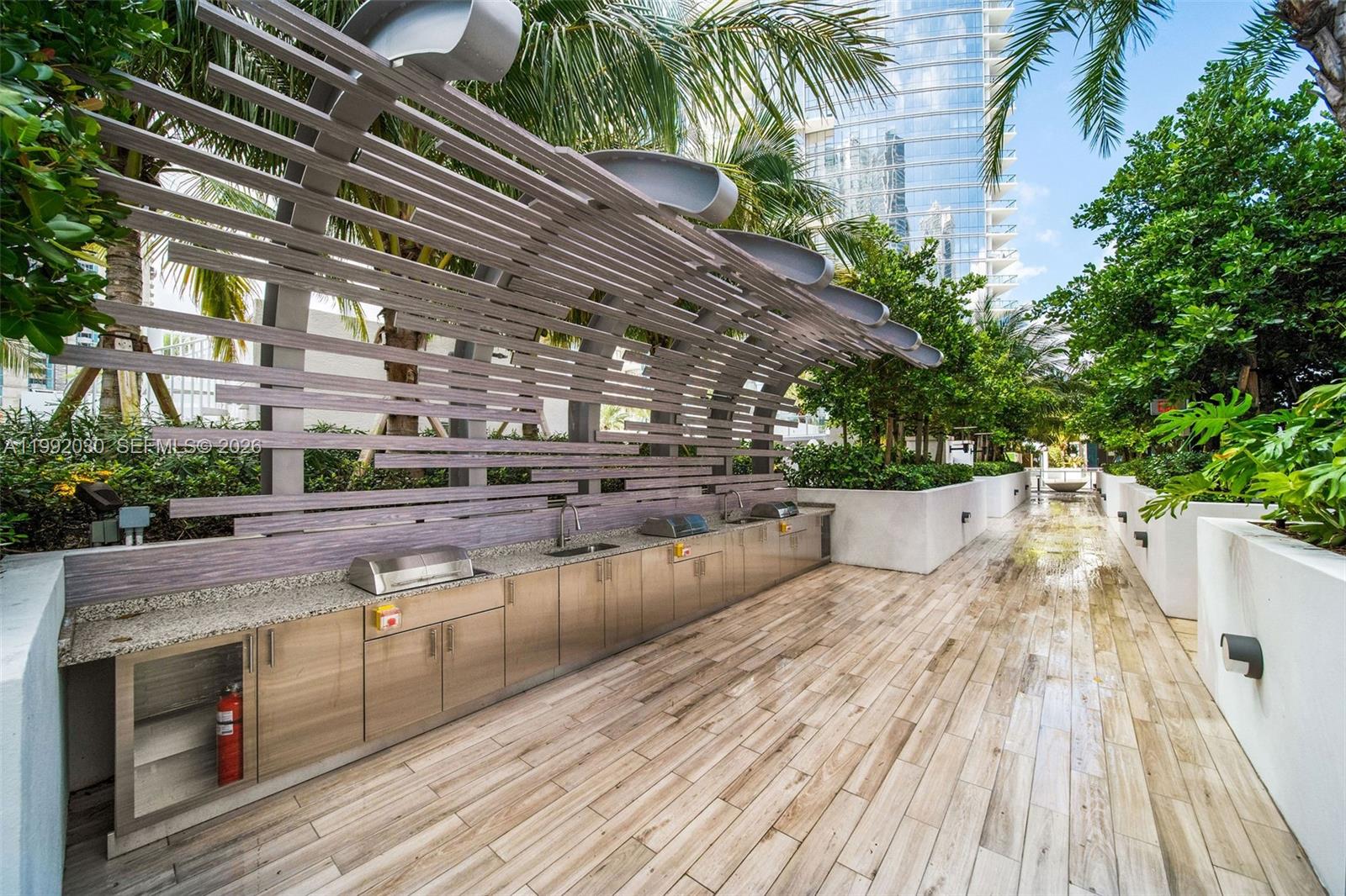 851 NE 1st Ave #3211, Miami FL 33132