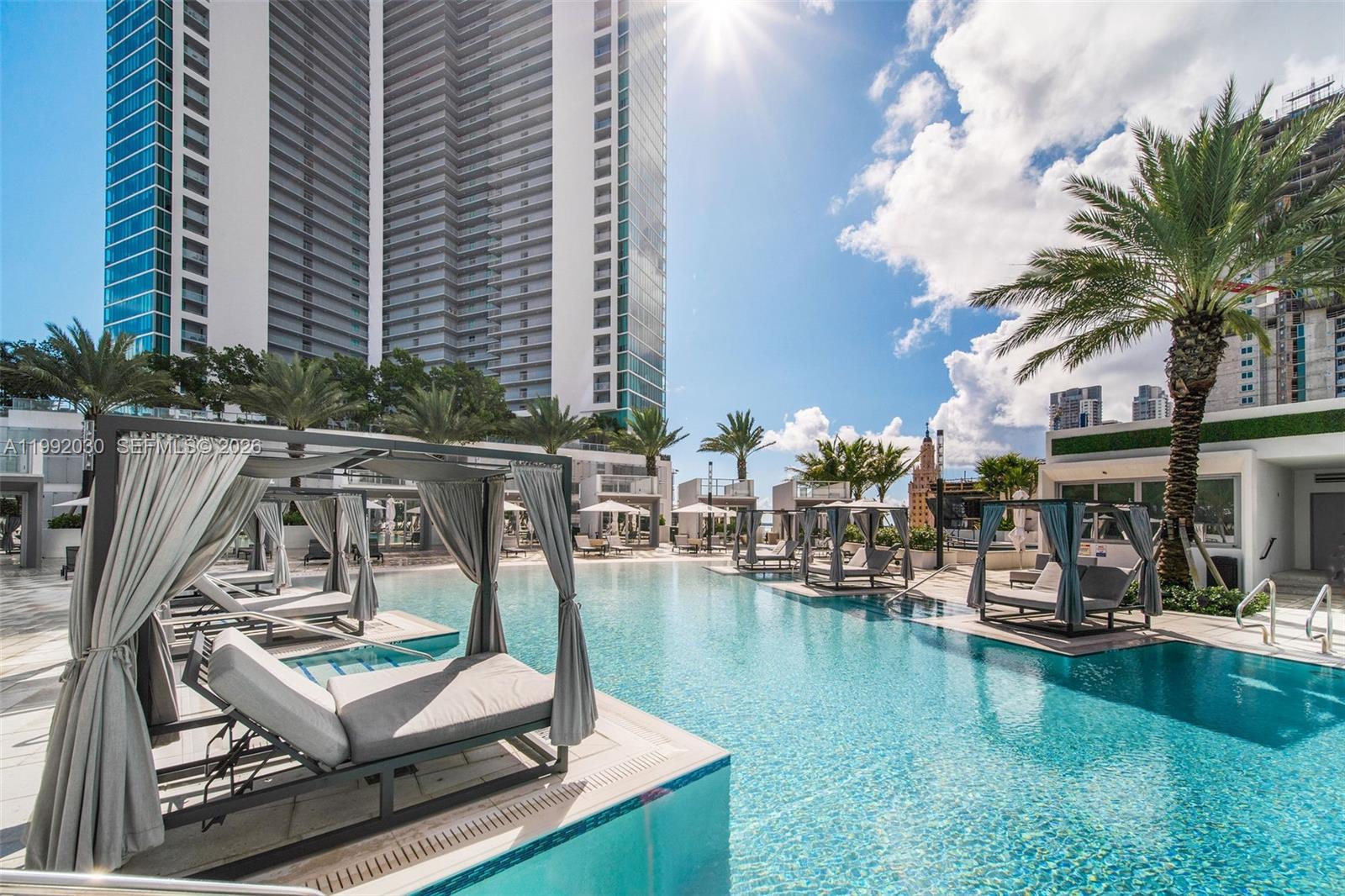 851 NE 1st Ave #3211, Miami FL 33132