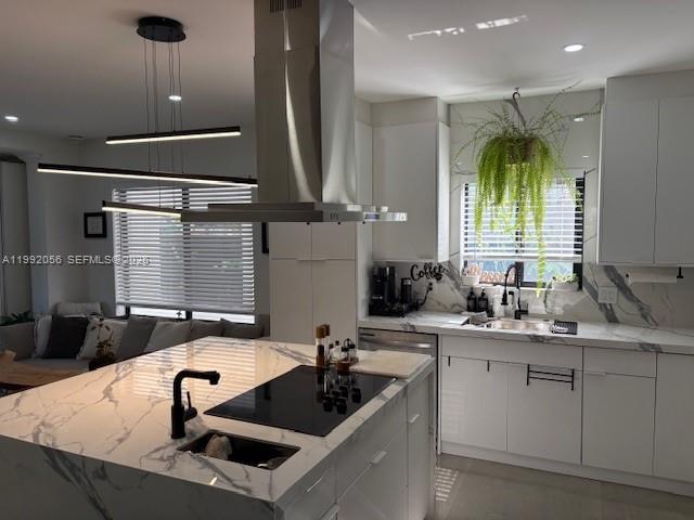 111 NW 46th St, Miami FL 33127