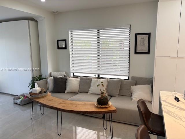 111 NW 46th St, Miami FL 33127