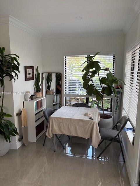 111 NW 46th St, Miami FL 33127