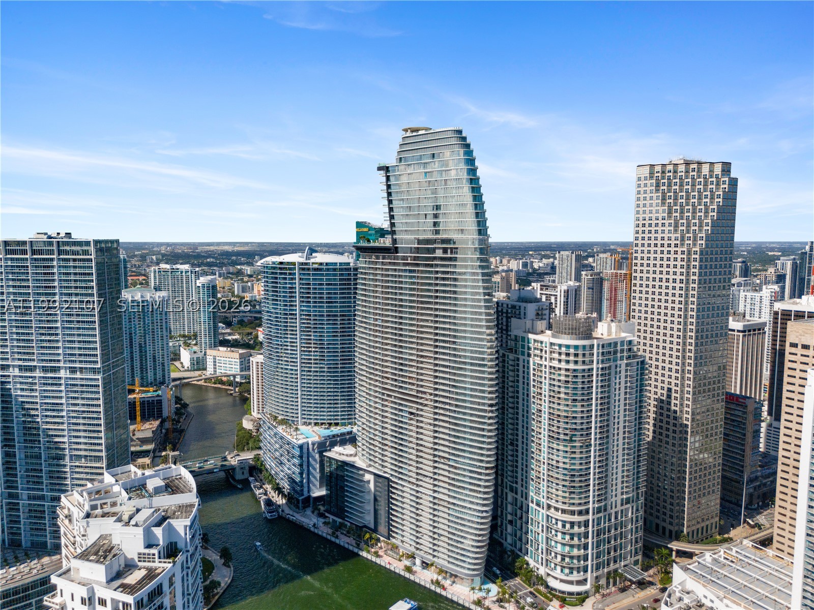 300 Biscayne Boulevard Way #2103C, Miami FL 33131