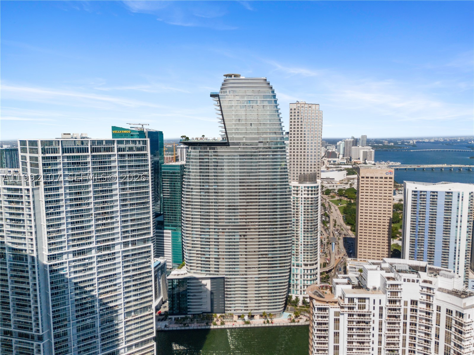 300 Biscayne Boulevard Way #2103C, Miami FL 33131