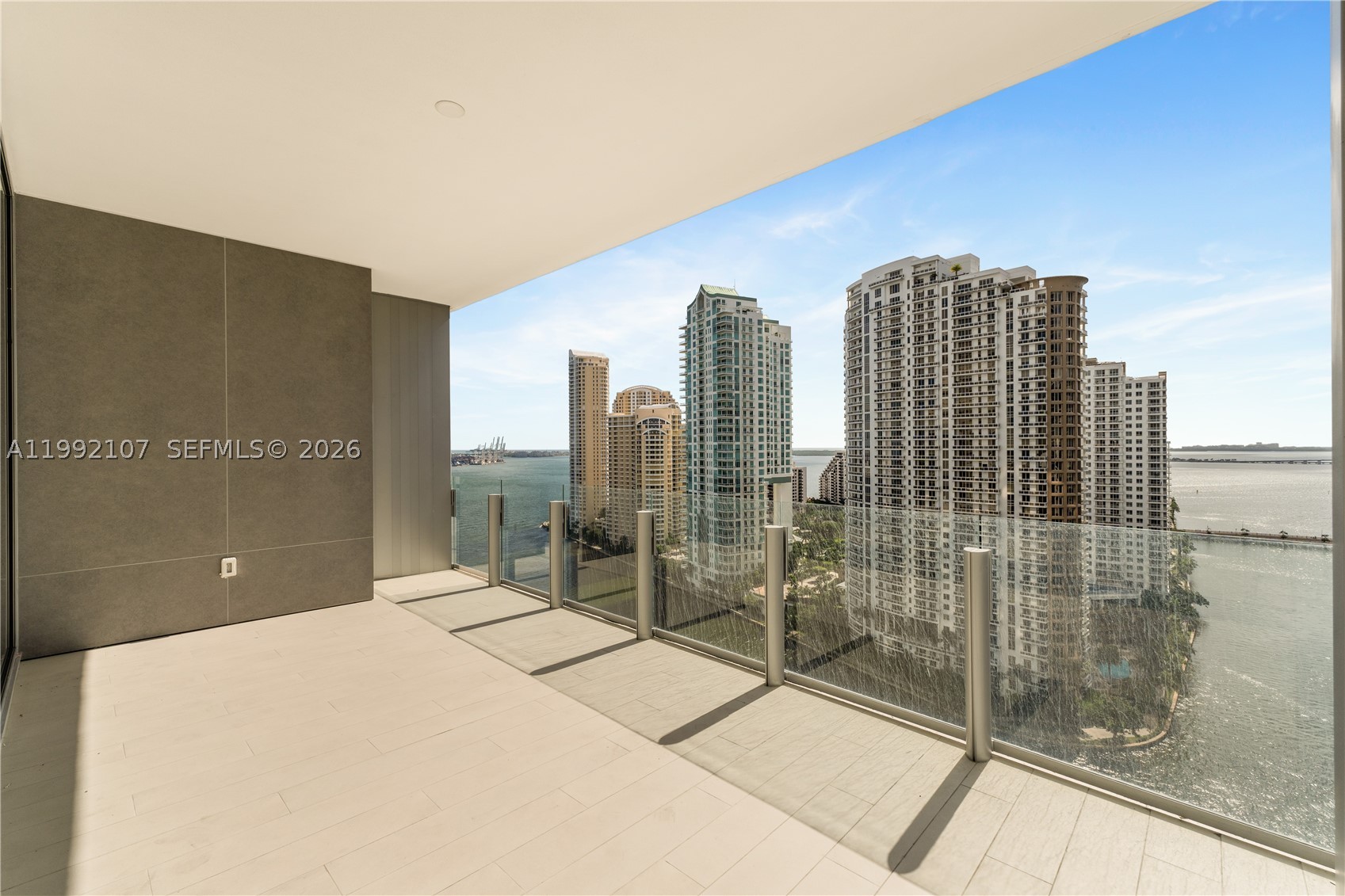 300 Biscayne Boulevard Way #2103C, Miami FL 33131
