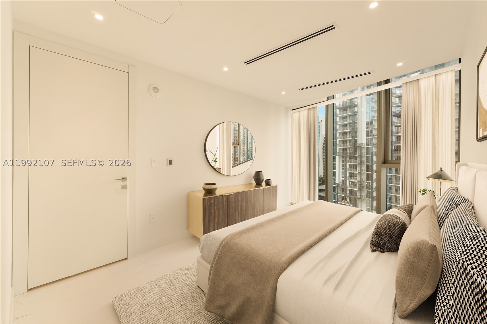 300 Biscayne Boulevard Way #2103C, Miami FL 33131