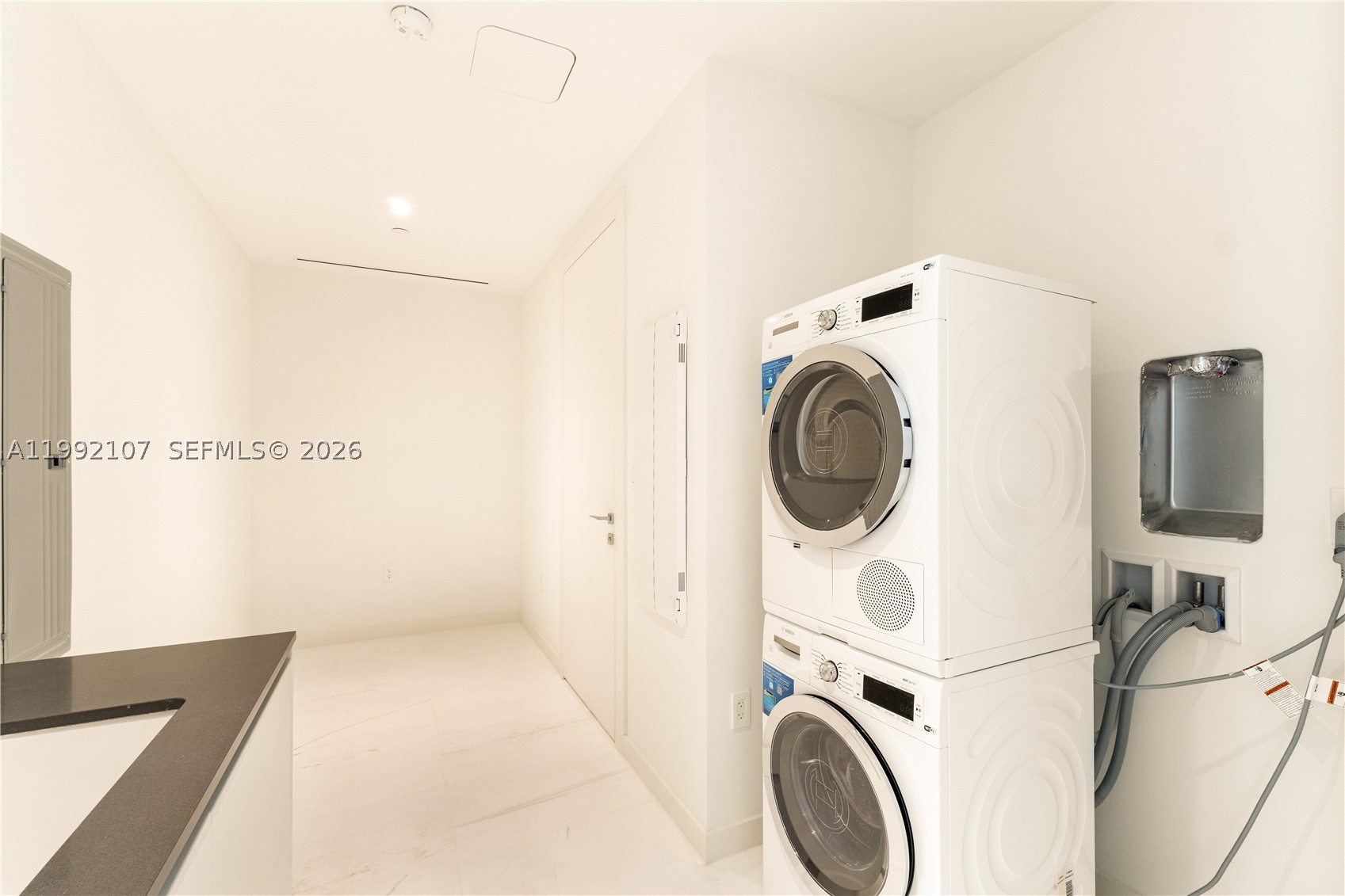 300 Biscayne Boulevard Way #2103C, Miami FL 33131