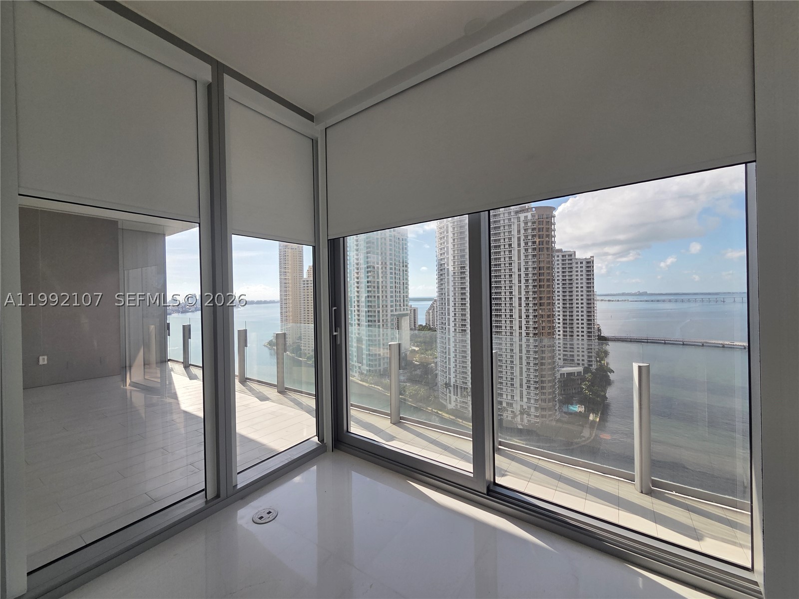 300 Biscayne Boulevard Way #2103C, Miami FL 33131