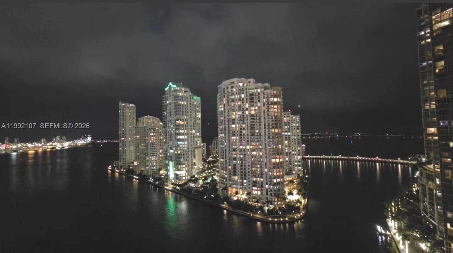 300 Biscayne Boulevard Way #2103C, Miami FL 33131