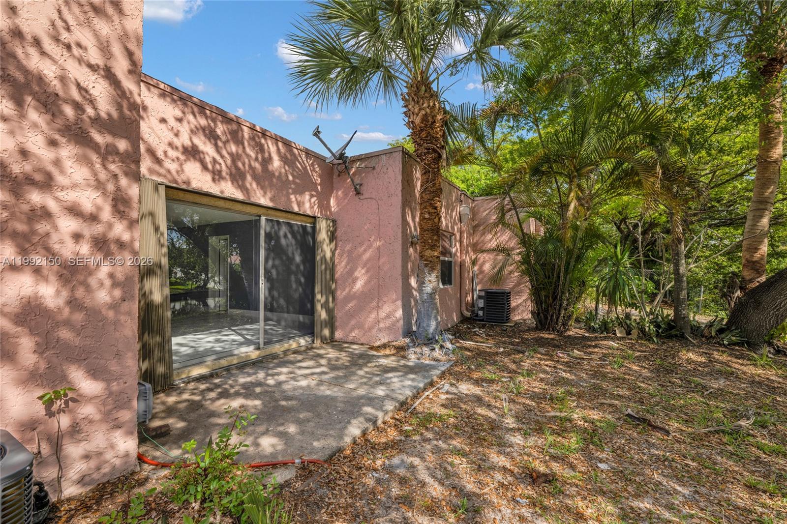 1624 NW 56th Ave #14, Lauderhill FL 33313