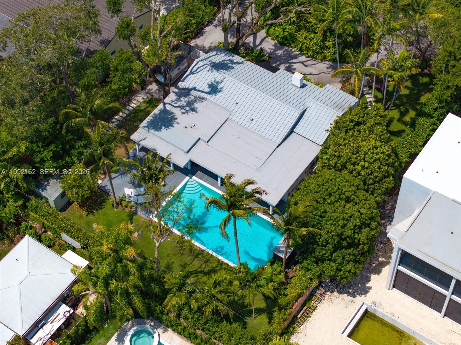 7531 SW 52nd Ct, Miami FL 33143