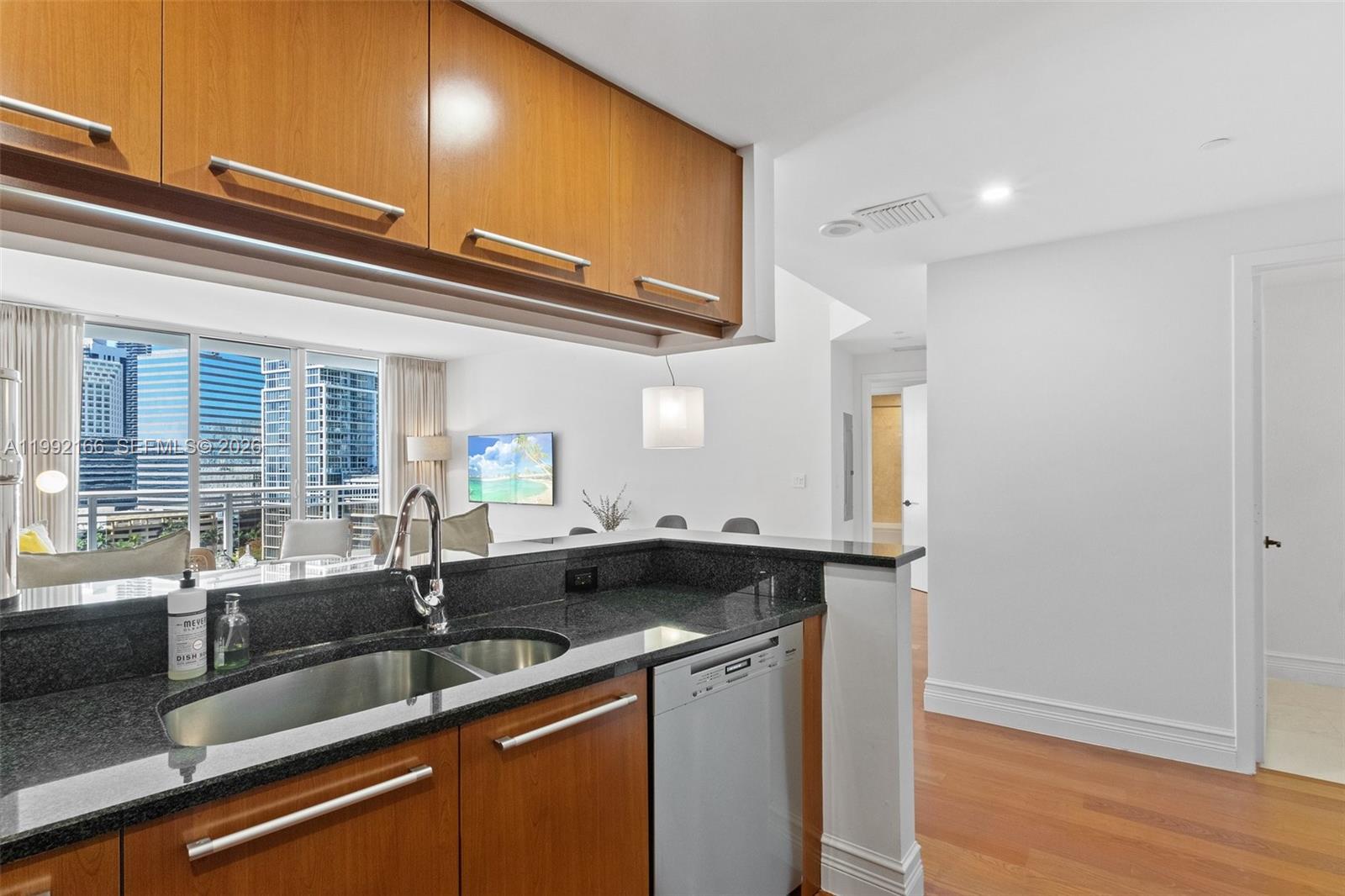 901 Brickell Key Blvd #1609, Miami FL 33131