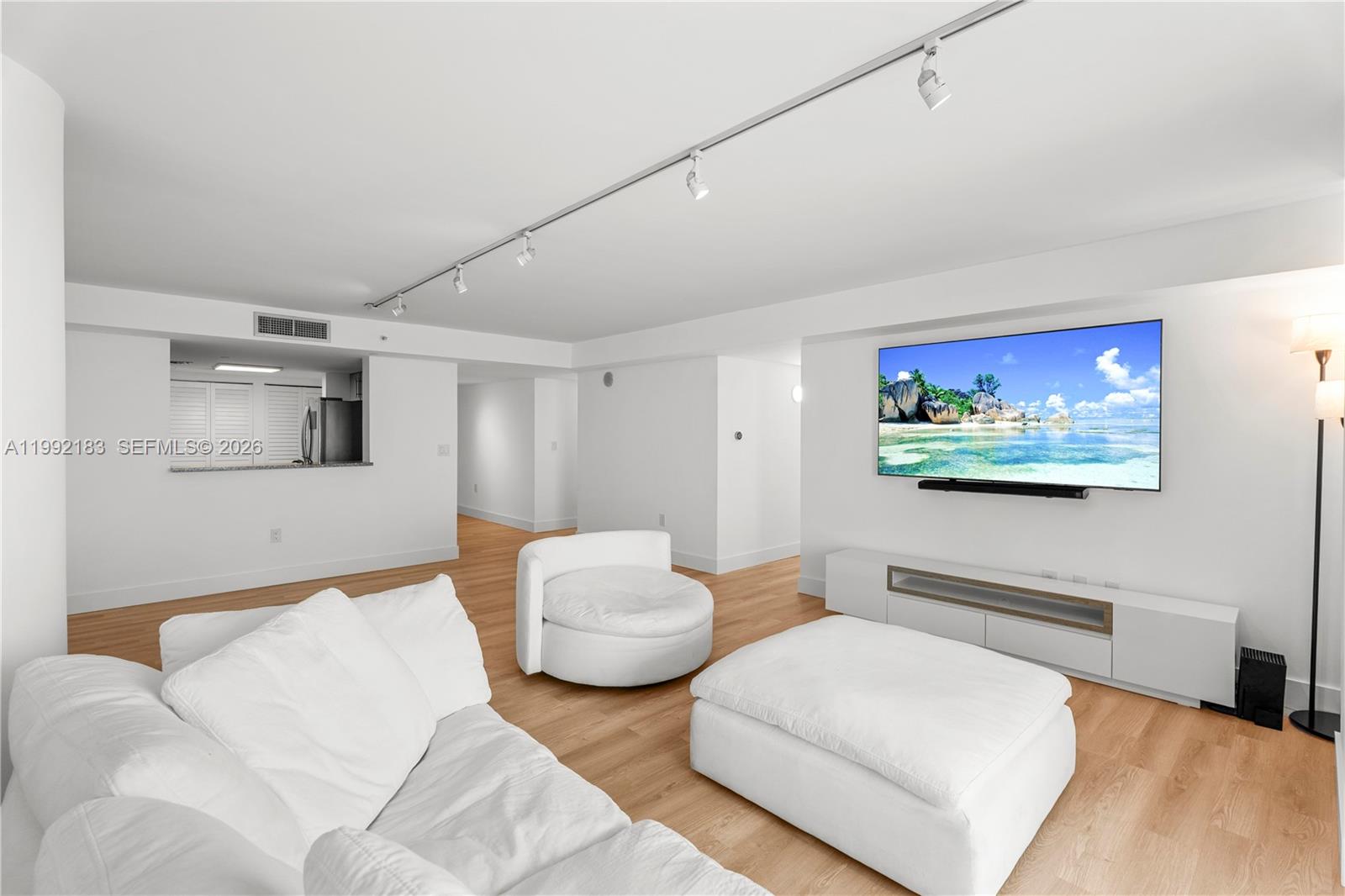 2101 Brickell Ave #806, Miami FL 33129