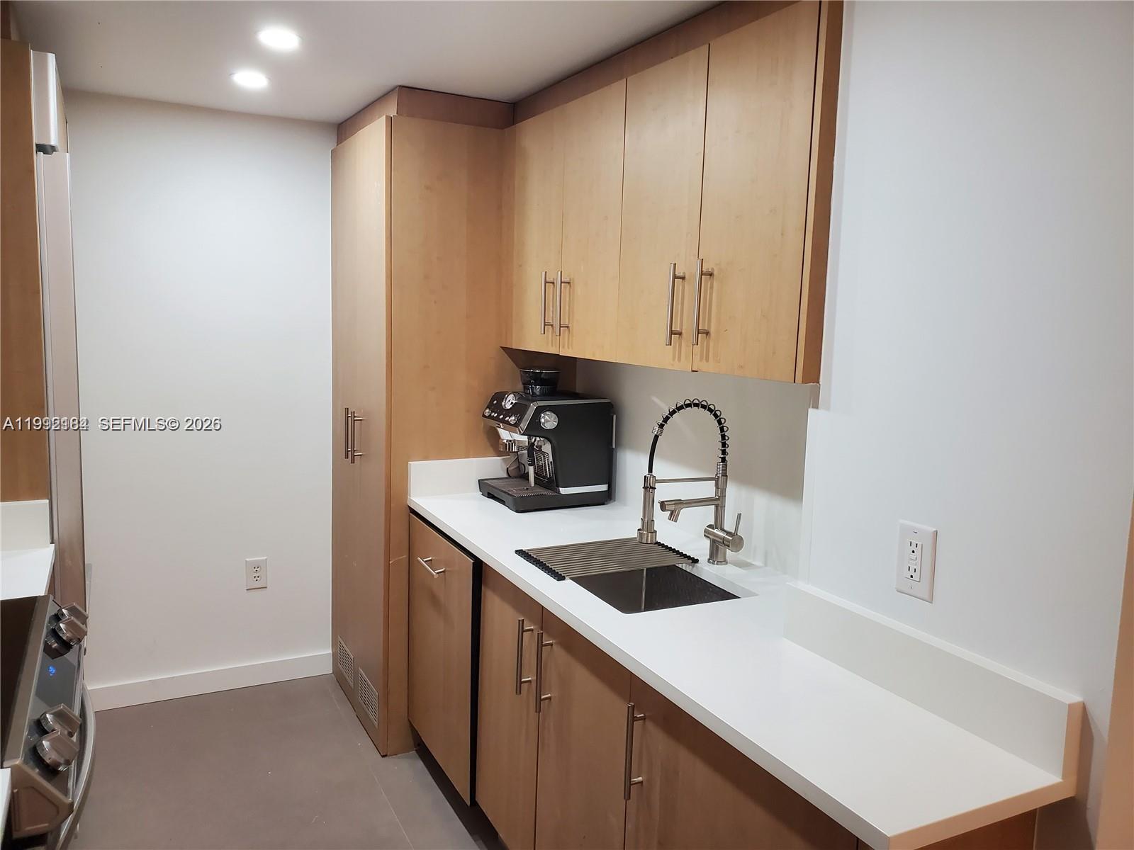 10275 Collins Ave #523, Bal Harbour FL 33154