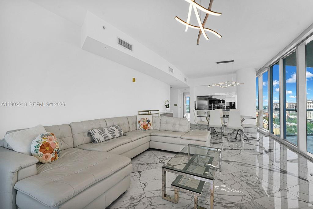 17121 Collins Ave #1808, Sunny Isles Beach FL 33160
