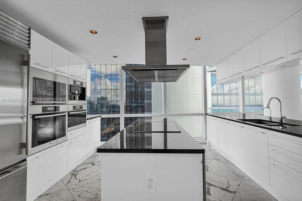 17121 Collins Ave #1808, Sunny Isles Beach FL 33160