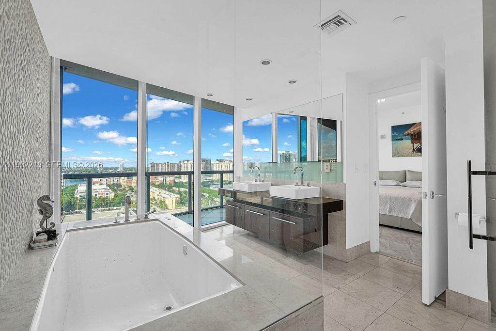 17121 Collins Ave #1808, Sunny Isles Beach FL 33160
