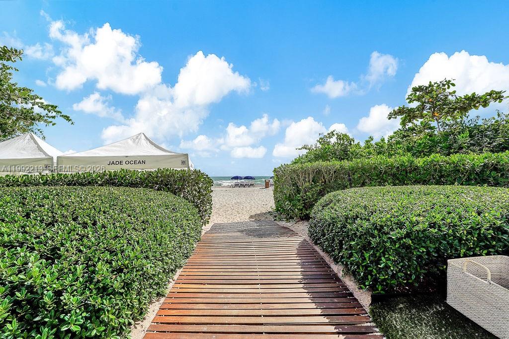 17121 Collins Ave #1808, Sunny Isles Beach FL 33160