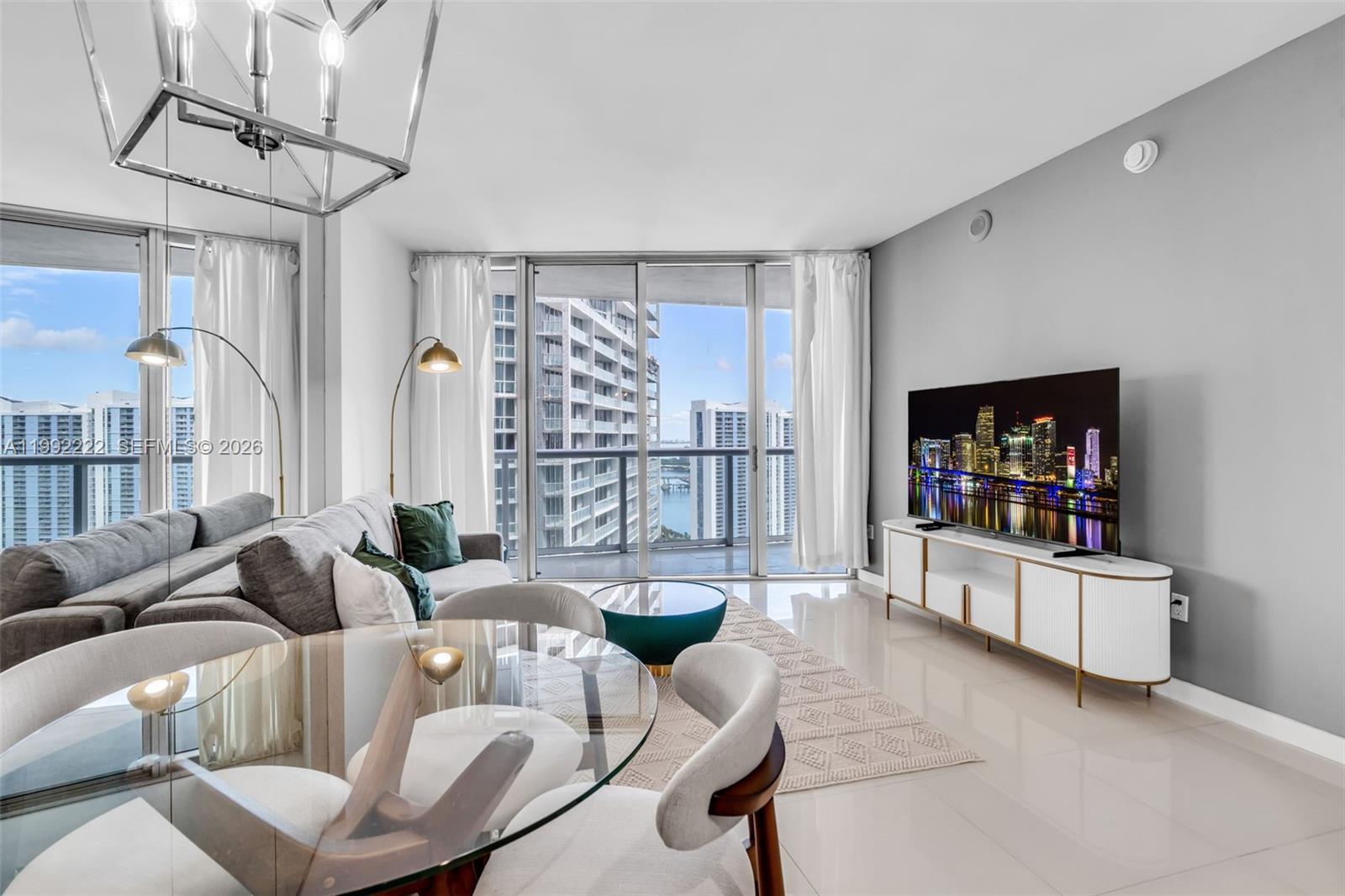 495 Brickell Ave #3708, Miami FL 33131