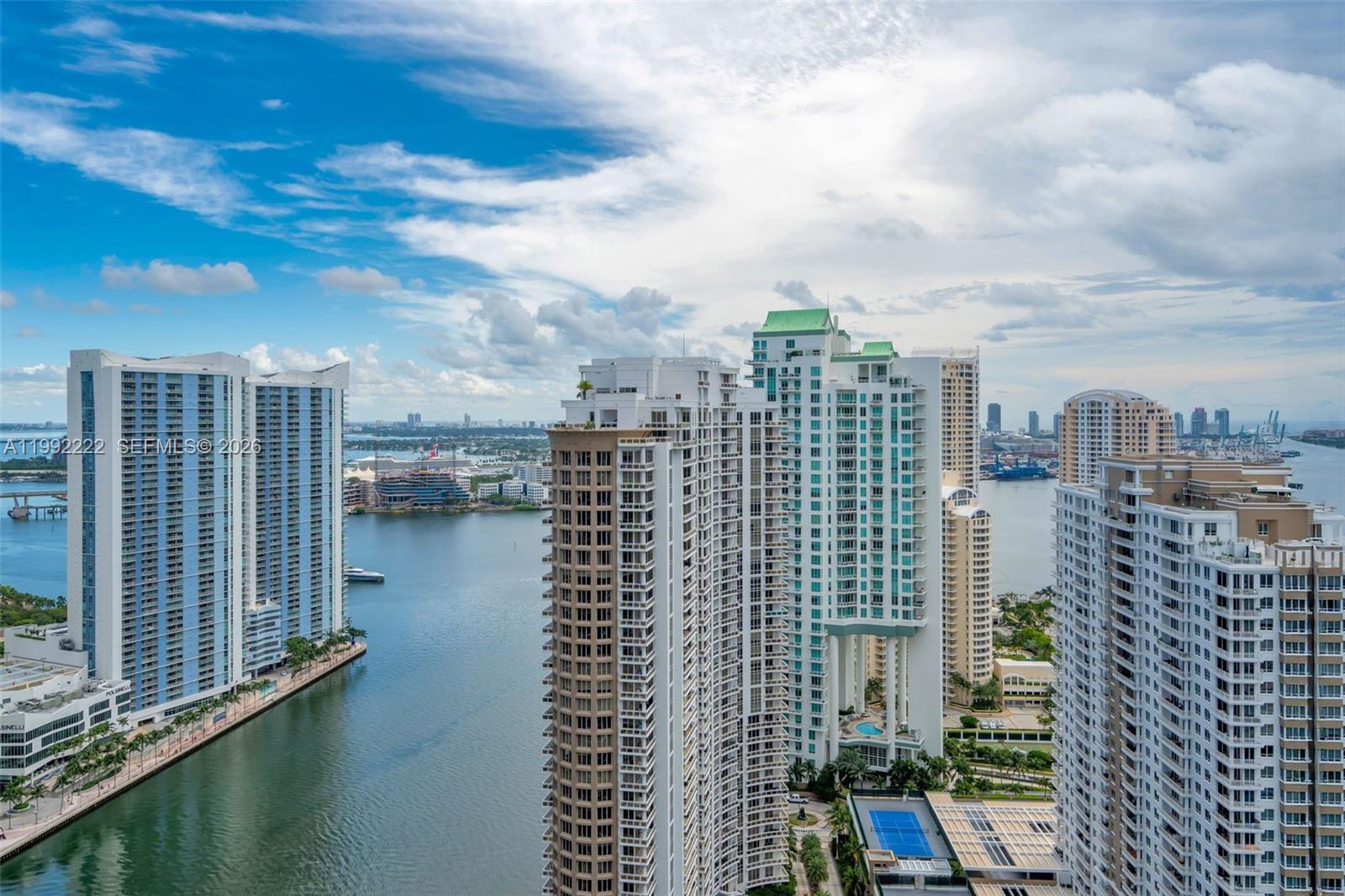 495 Brickell Ave #3708, Miami FL 33131