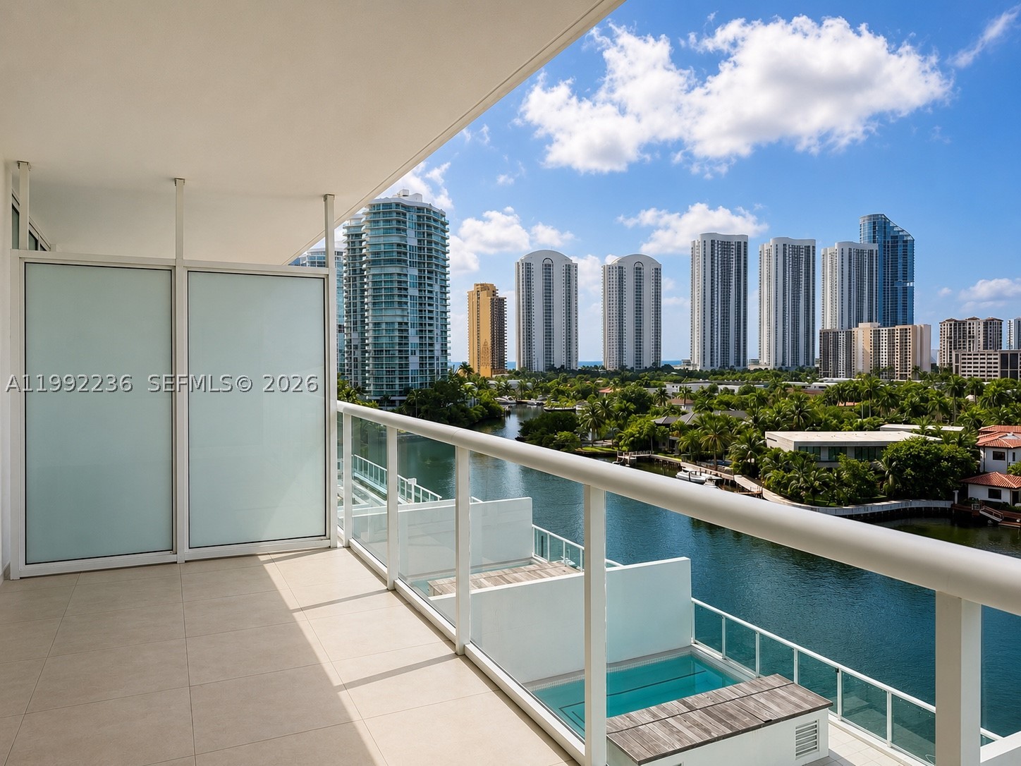 400 Sunny Isles Blvd #819, Sunny Isles Beach FL 33160