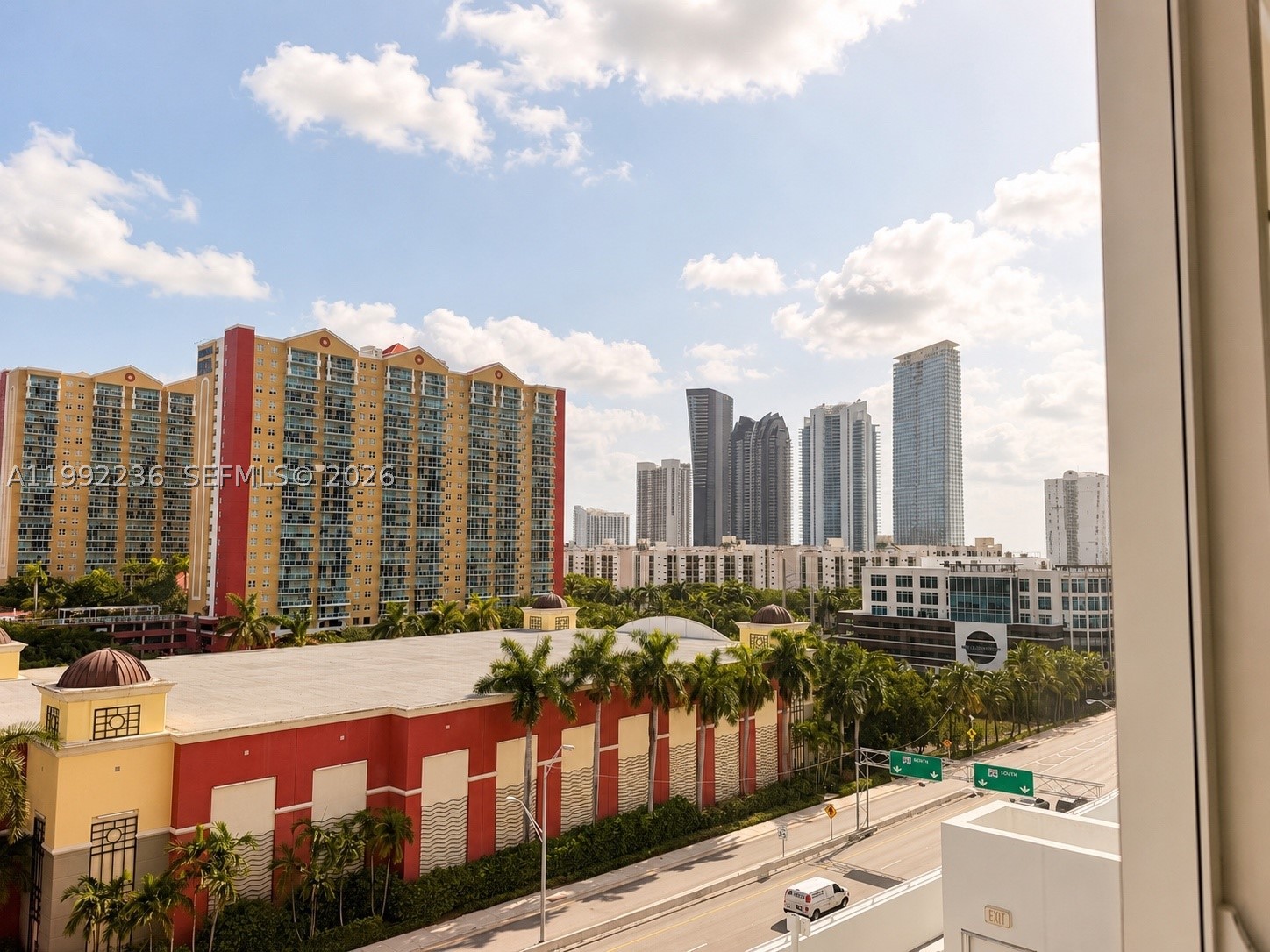 400 Sunny Isles Blvd #819, Sunny Isles Beach FL 33160