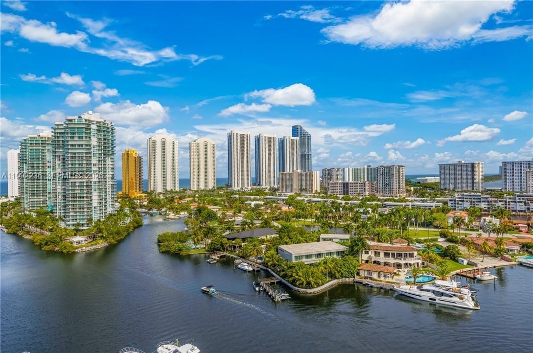 400 Sunny Isles Blvd #819, Sunny Isles Beach FL 33160