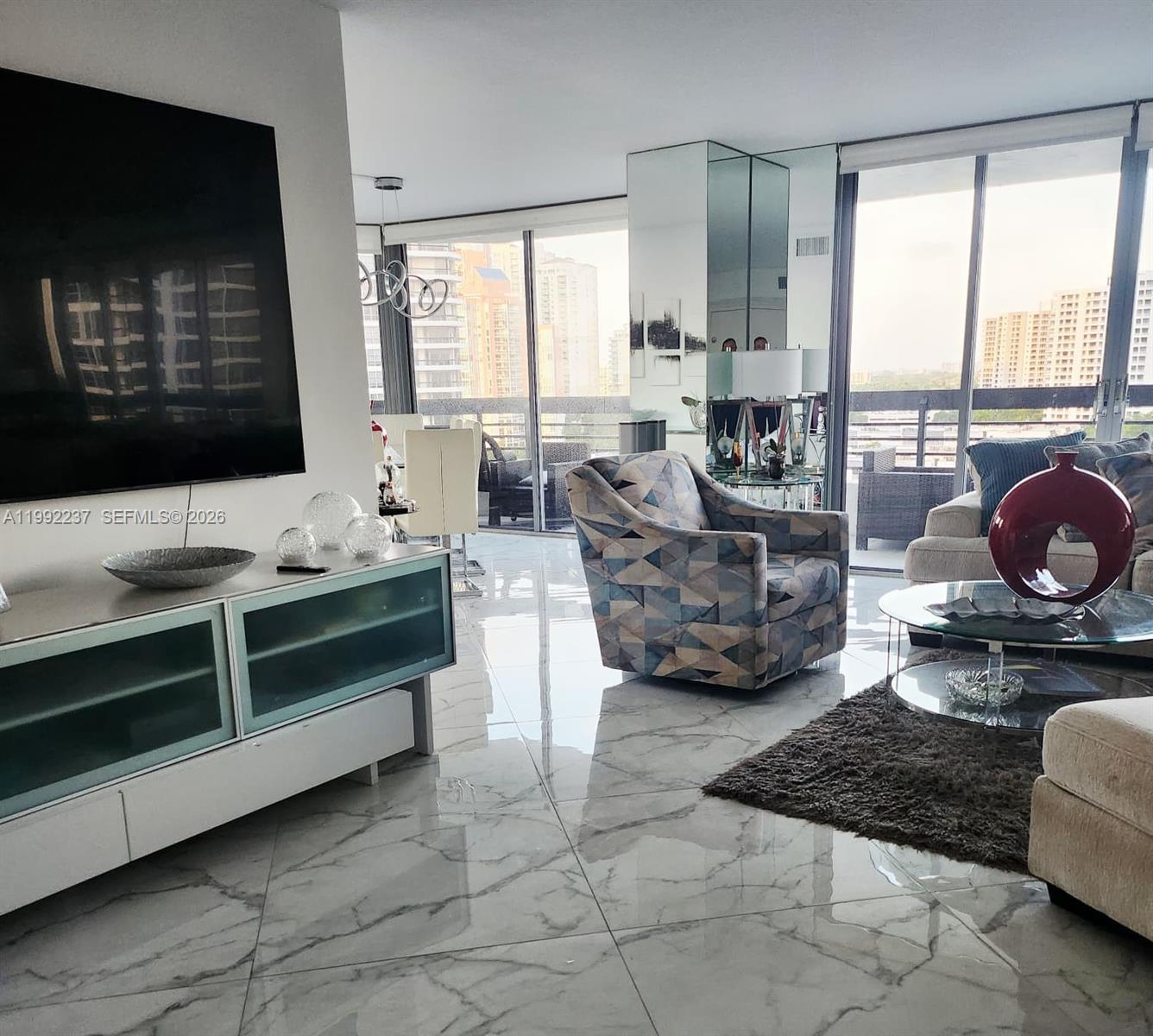 3500 Mystic Pointe Dr #1201, Aventura FL 33180